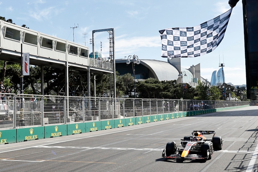 Max Verstappen crosses the line to win the 2022 Azerbaijan Grand Prix