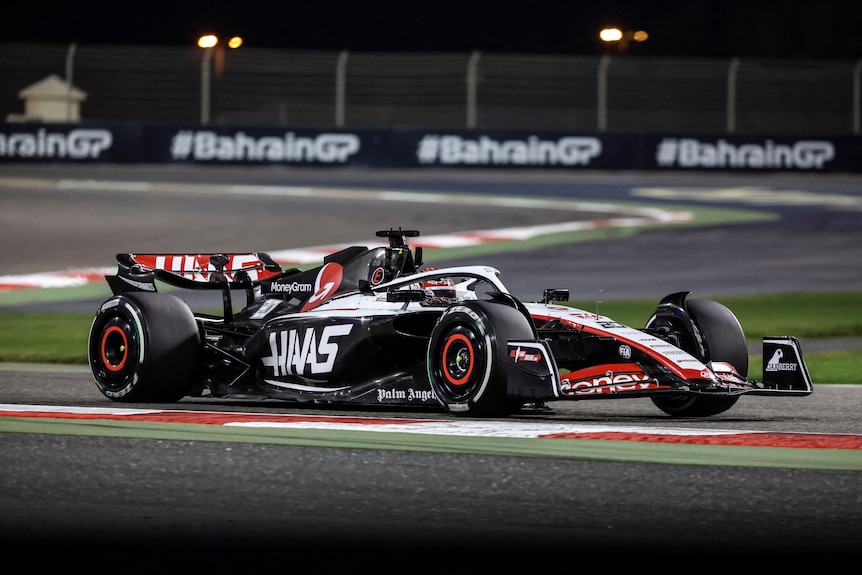 Kevin Magnussen driving his Haas during the Bahrain Grand Prix