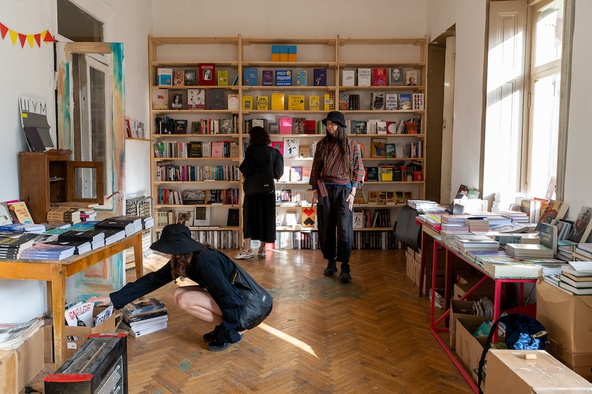 People in a book store.