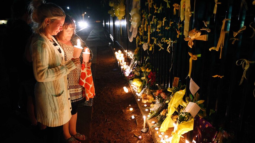 Friends mourn for missing Leeton school teacher Stephanie Scott in Leeton