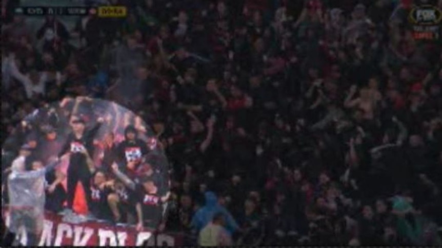 onsdag banjo tabe Western Sydney Wanderers Red and Black Bloc fans banned from stand for  flares lit in derby - ABC News