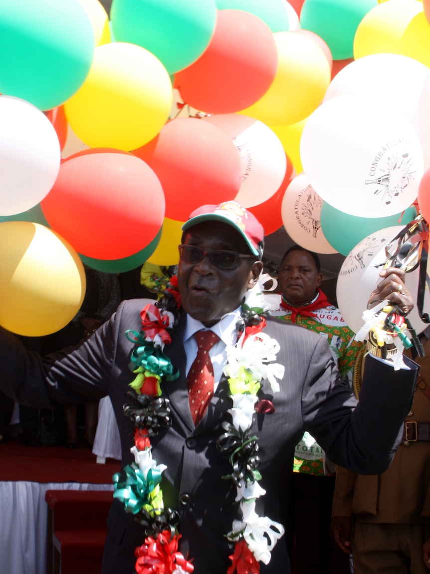 Mugabe celebrates his 88th birthday
