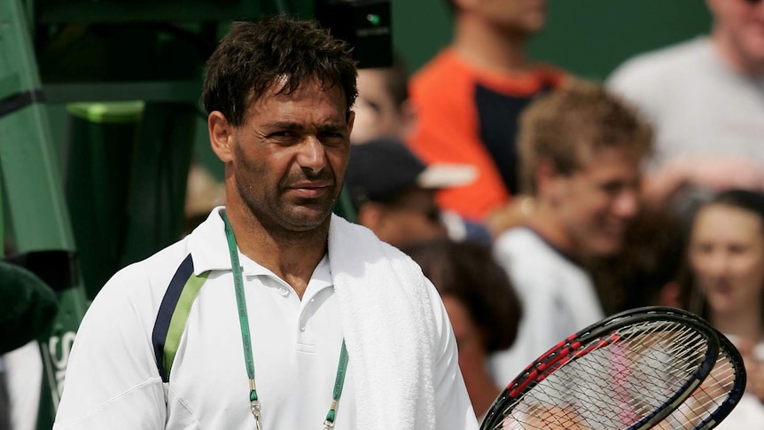 Australia's Roger Rasheed, coaching Lleyton Hewitt at Wimbledon in 2005.
