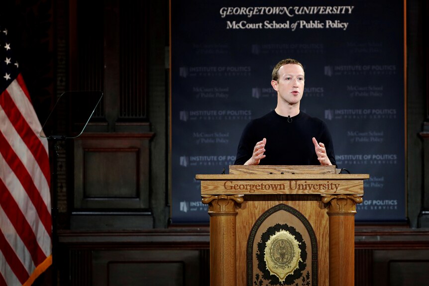 Mark Zuckerberg at the podium.