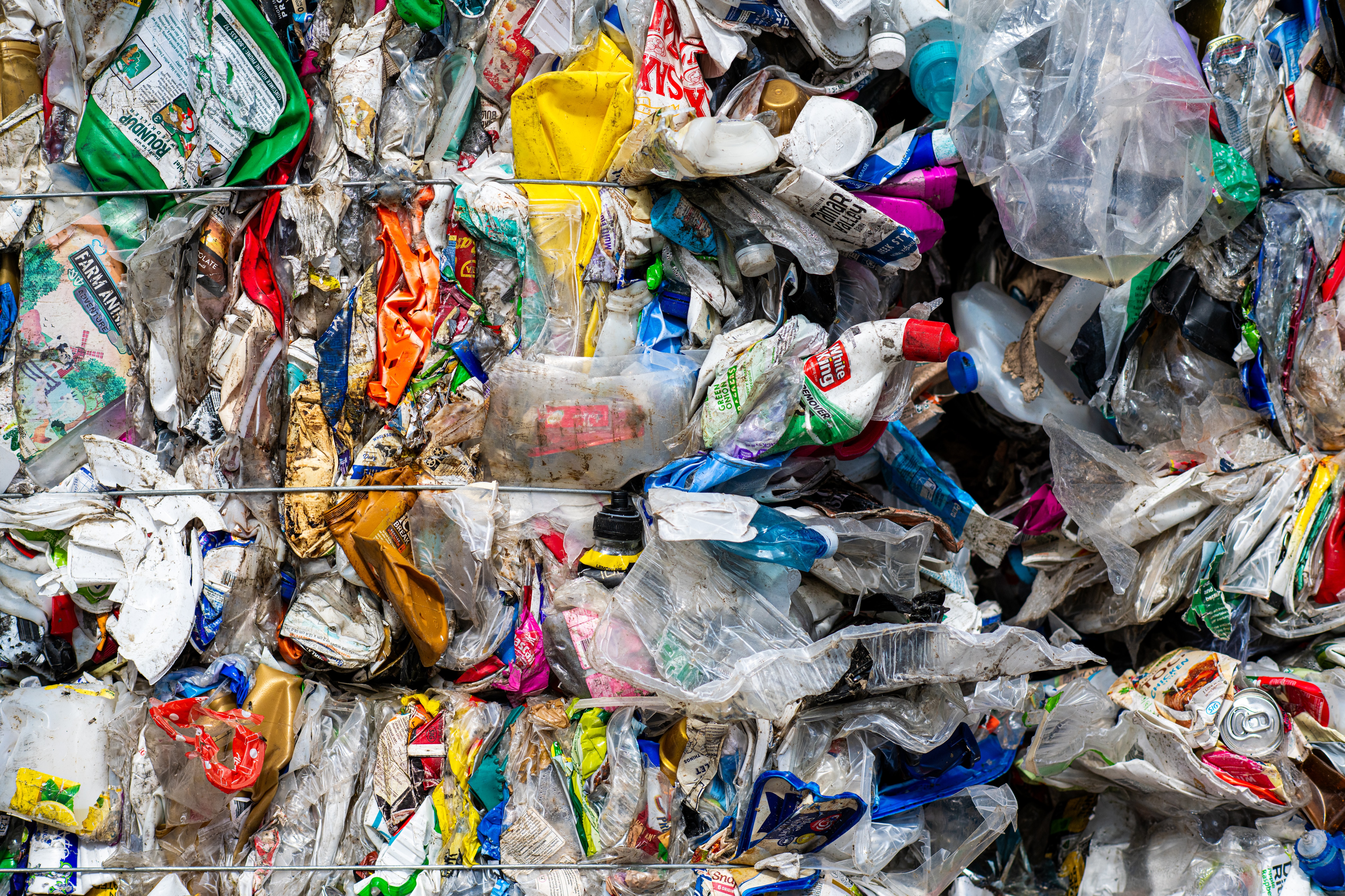 Queensland researchers call for 'more rigour' in microplastics testing