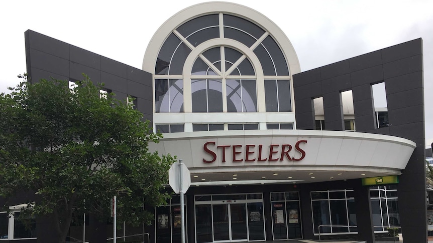 The entrance to the Illawarra Steelers club.