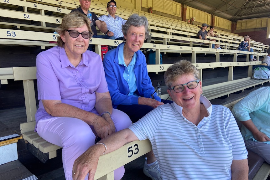 Former Australian female cricketers Raelee Thompson, Marg Jennings and Lorraine Hill  in the old Blackie-Ironmonger Stand