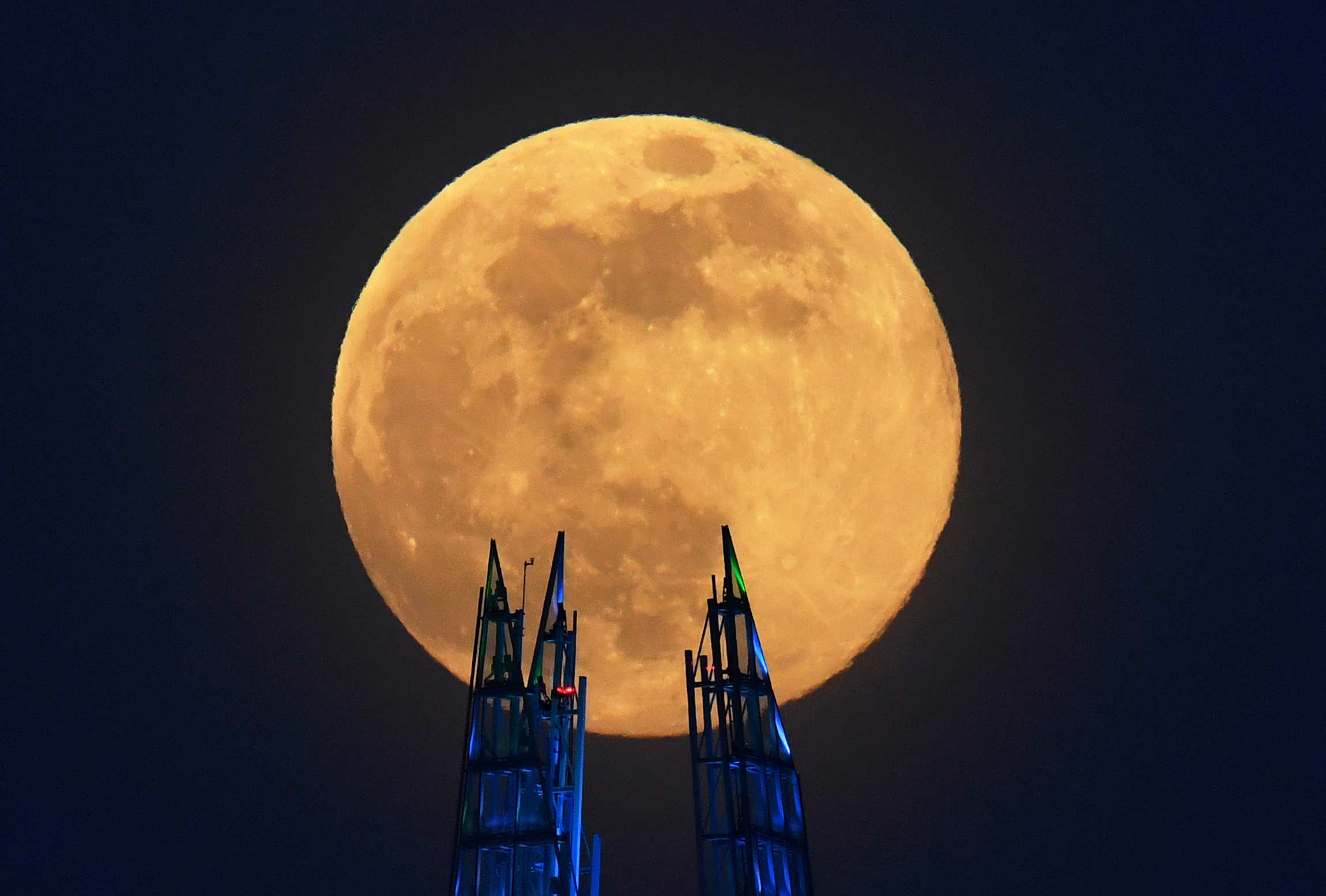 Луна миру фото Emiliano Zapata Celestial, Celestial bodies, Moon