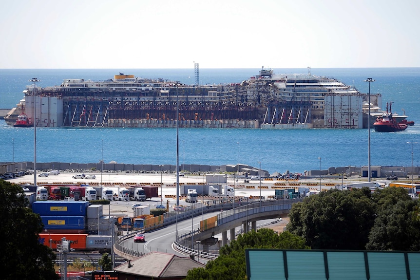 Costa Concordia wreck arrives at Genoa