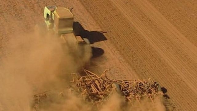 farming dust ploughing drought crop generic thumbnail