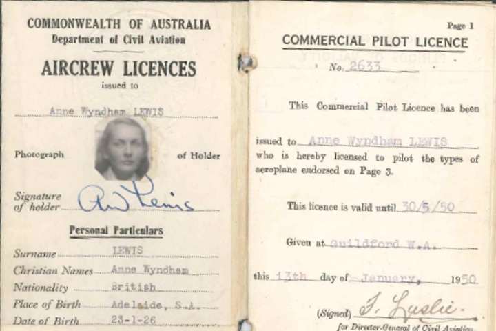 Picture of a document from 1950 detailing Anne Lewis's flying credentials.
