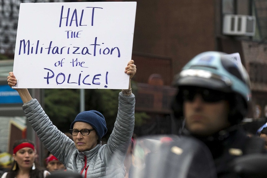 Protester demonstrates against US police