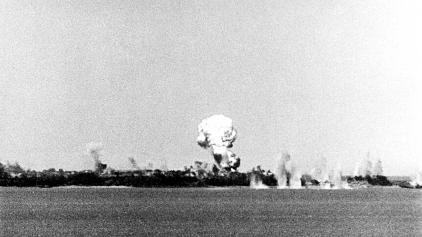 Japanese bombs land inland and along the foreshore of Darwin harbour