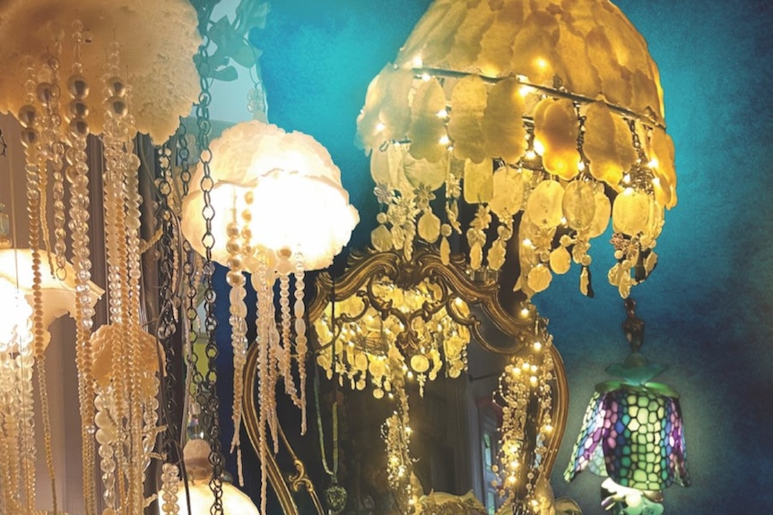 jellyfish lamps