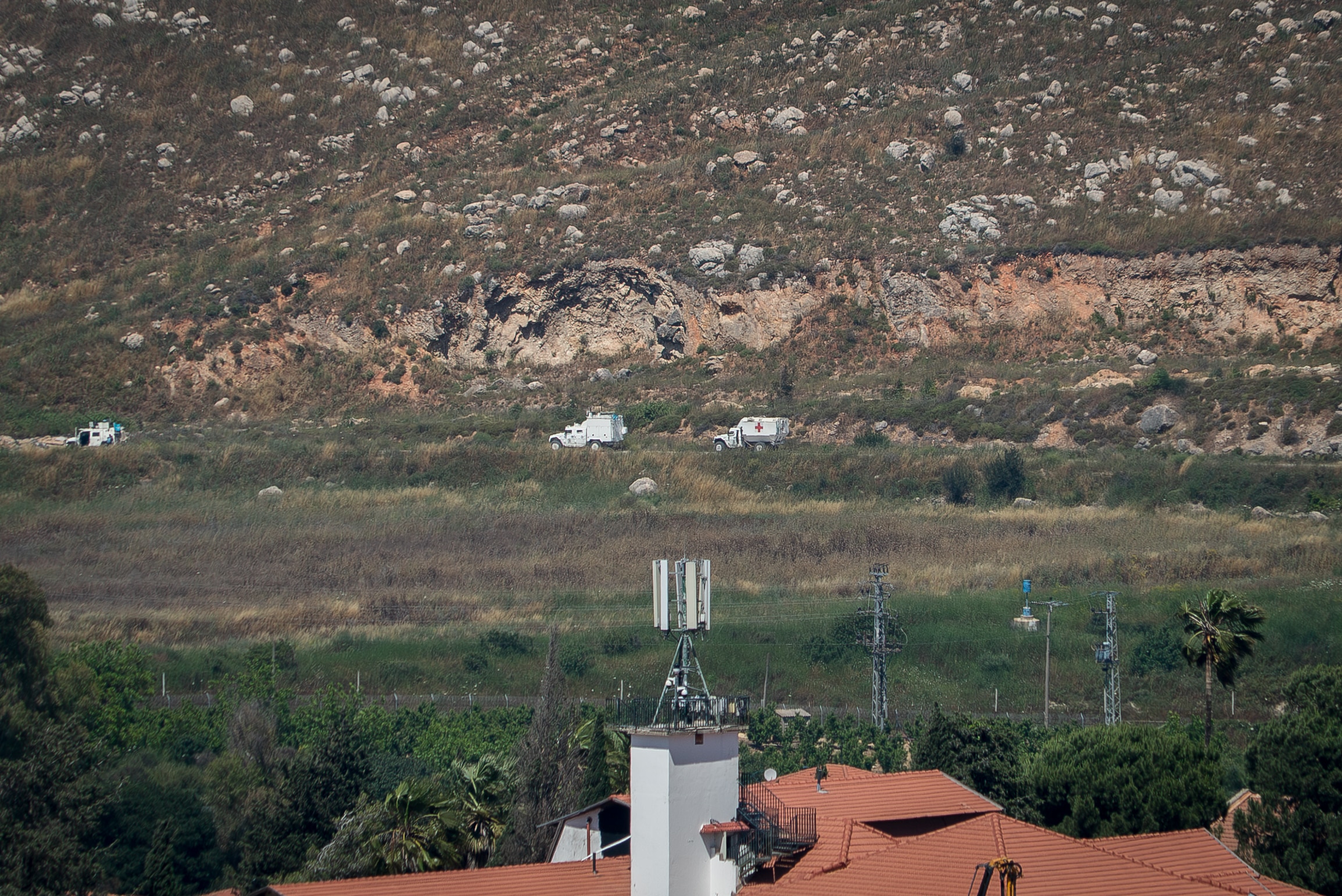United Nations vehicles spotted lining up waiting to enter southern Lebanon.