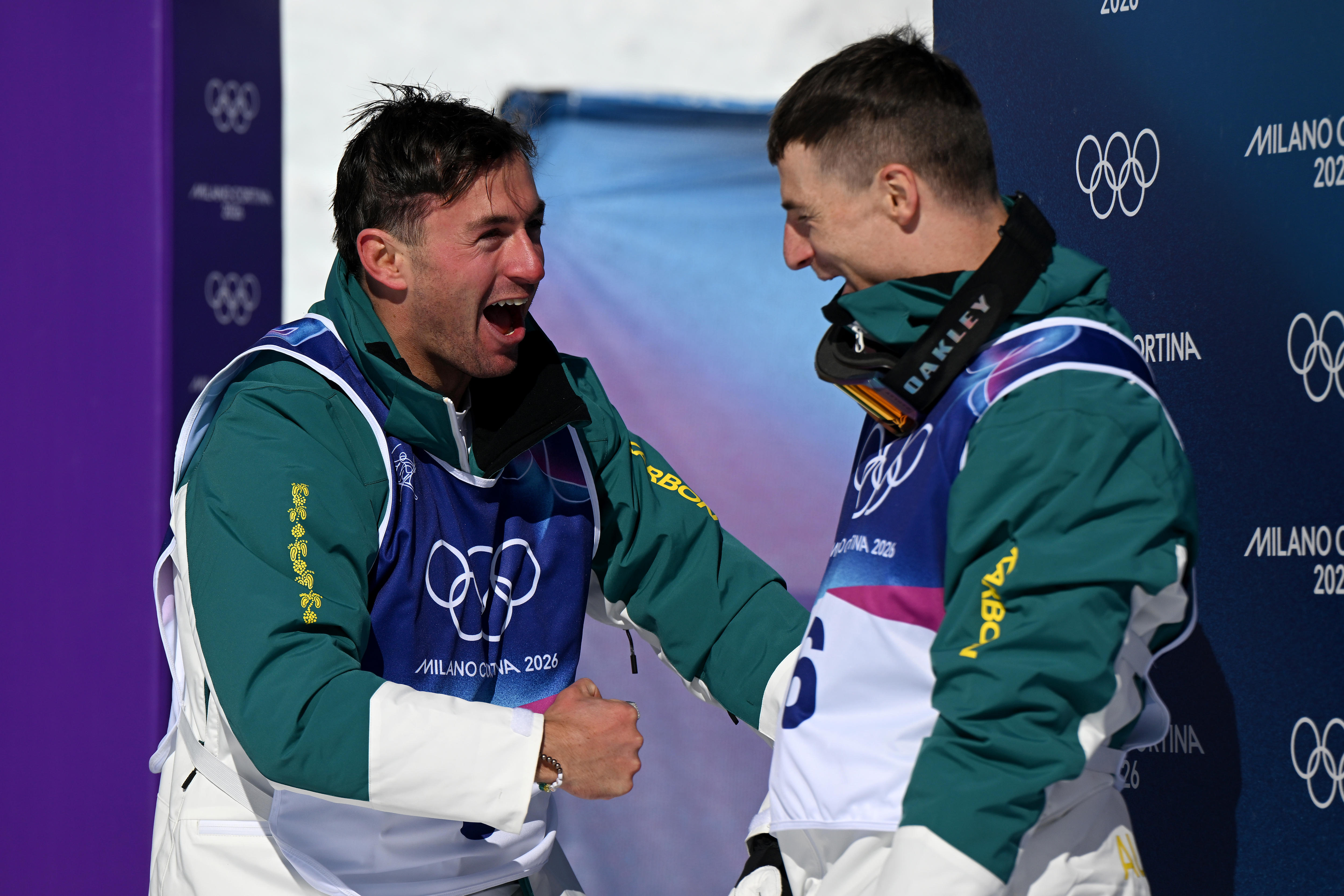 Matt Graham e Cooper Woods comemoram