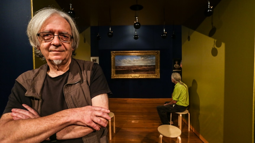 Bendigo sound artist Jacques Soddell in front of Thomas Wright's Sandhurst in 1862.