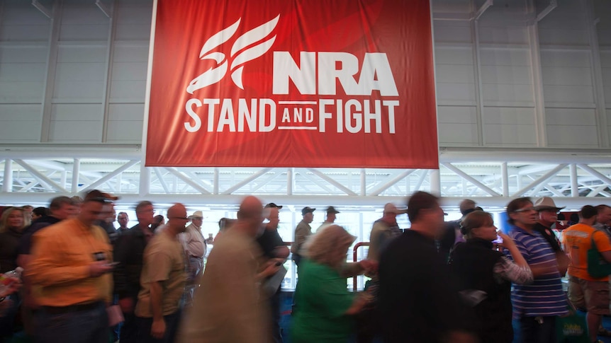 Crowds arrive at NRA annual meeting in Houston