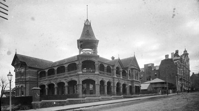 The Weld Club on Barrack Street, Perth, 1921