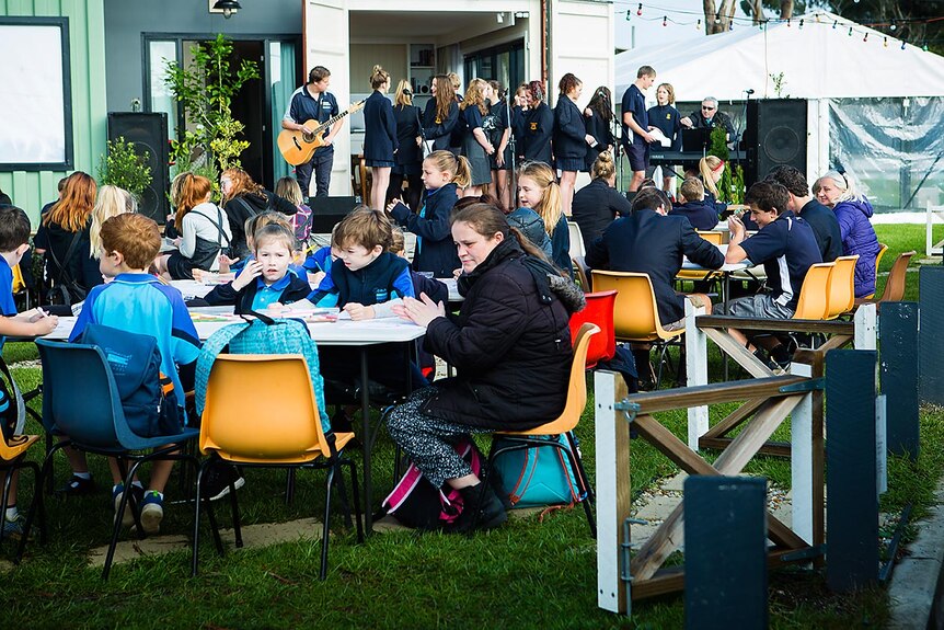 Children participate in a colourathon in Wynyard