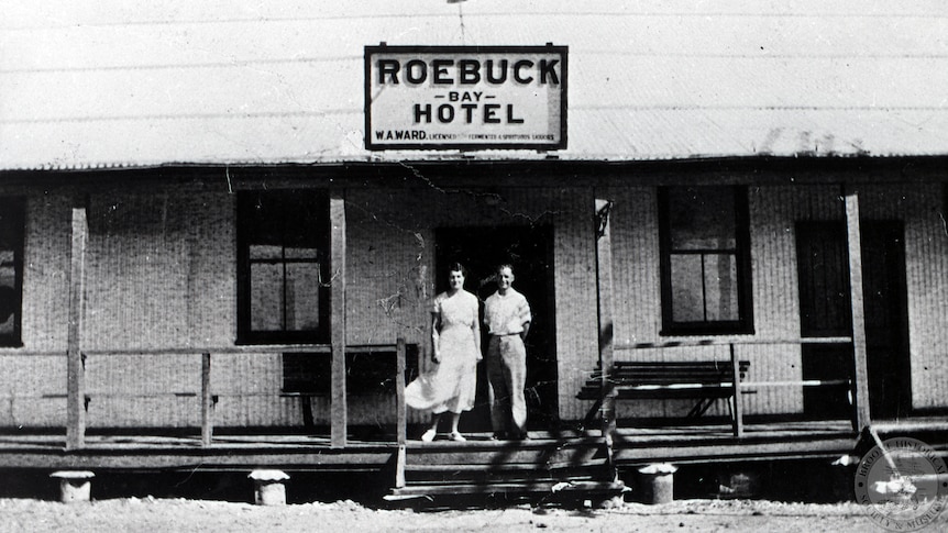 Bill and Agnes Ward outside the front of the Roebuck Bay Hotel. 