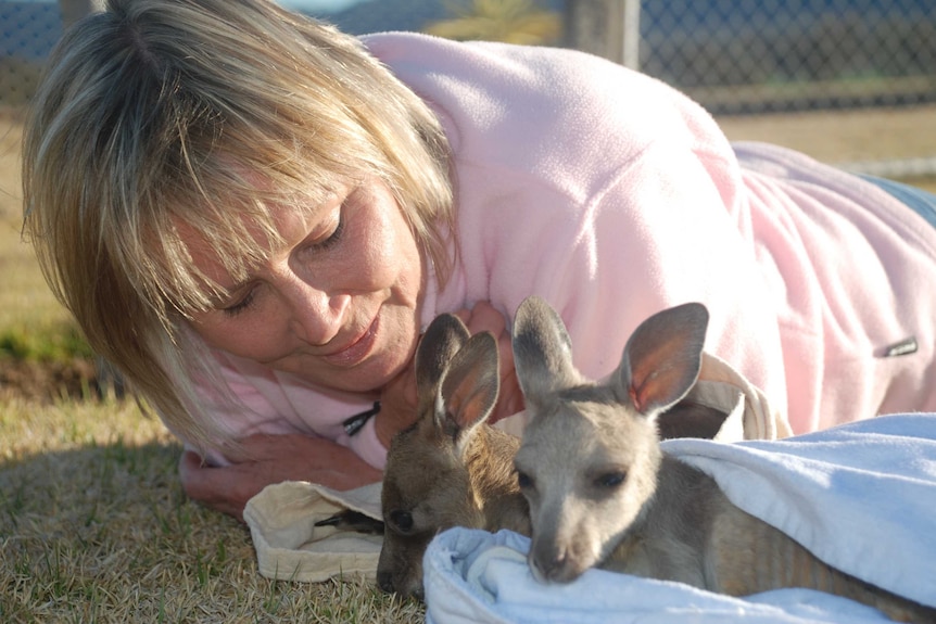 Belinda Green and roos