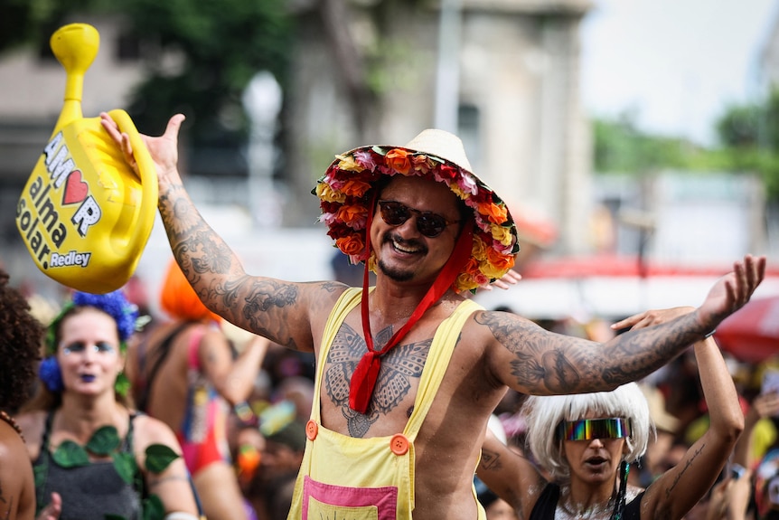 Brazil: After two years of Covid-19, Rio's Carnival dedicated to resilience