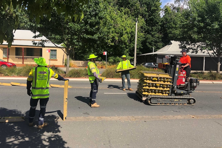 Crews were dismantling border controls at Albury on Sunday morning.