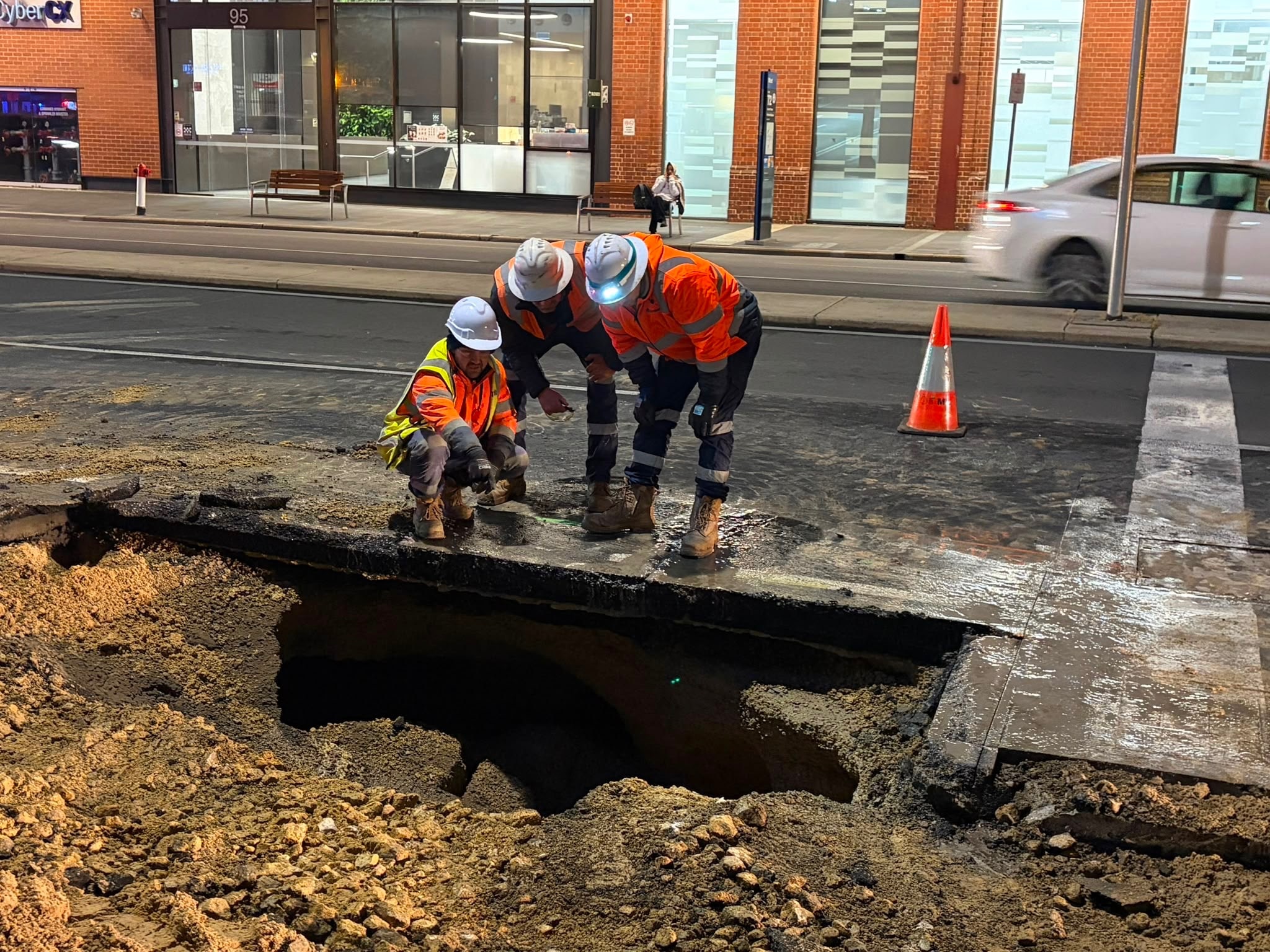 Burst water main causes power outages and disruptions in Adelaide's CBD