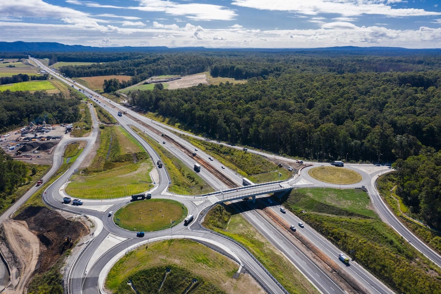 Aerial photo of Pacific Highway between Woolgoolga and Ballina