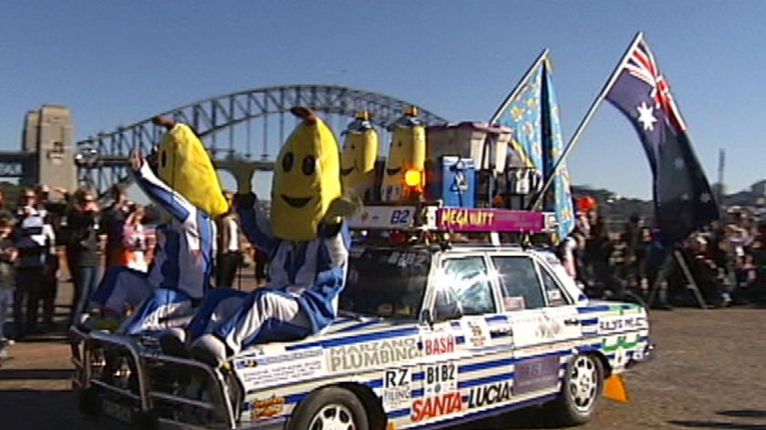Over 100 weird and wonderful cars have left Sydney heading for Alice Springs to raise money for children's charities.