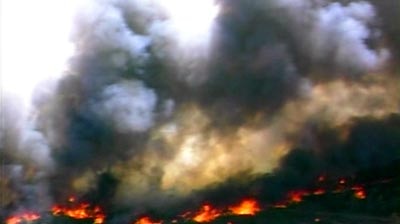 Fire rages across bushland in South Australia