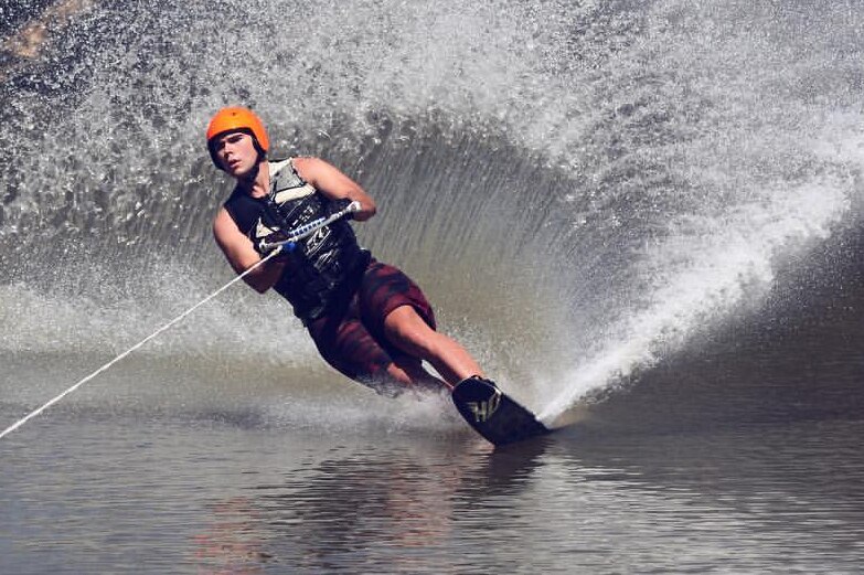 Ben Pettingill is blind and is water skiing