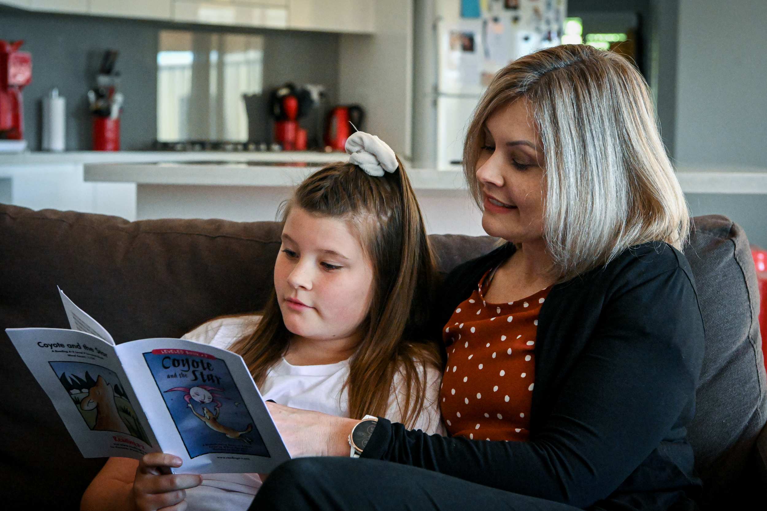 Reading Wars Rage Again As Australian Government Pushes To Introduce Phonics Test Abc News