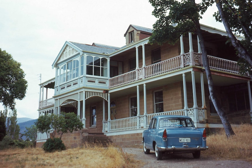 Roseneath in Austins Ferry before it was destroyed in the 1967 bushfires