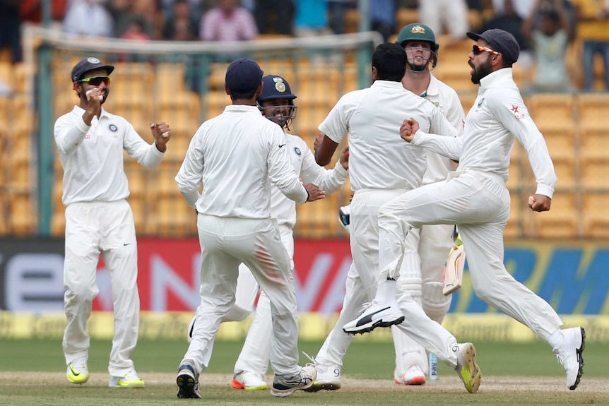 India celebrates Mitchell Marsh's dismissal