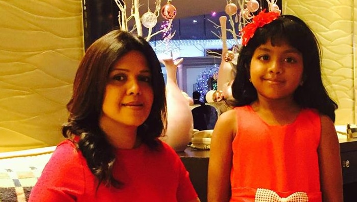 Manik Suriaaratchi poses for a photo with her daughter Alexandria.