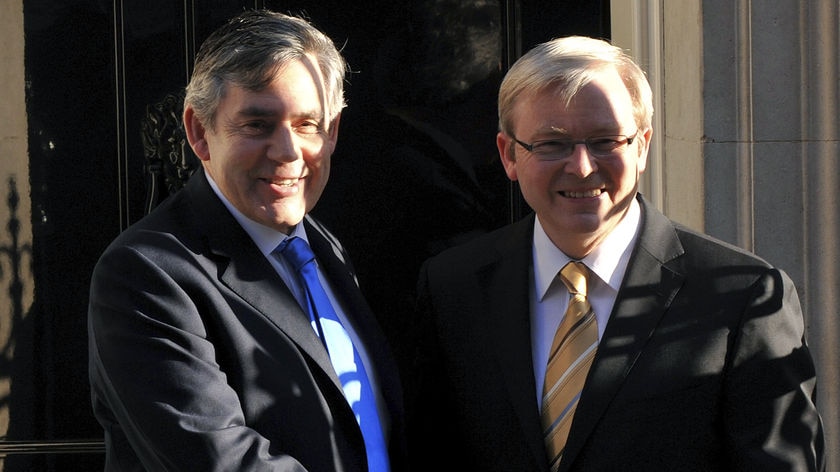 Brown, Rudd meet at 10 Downing St