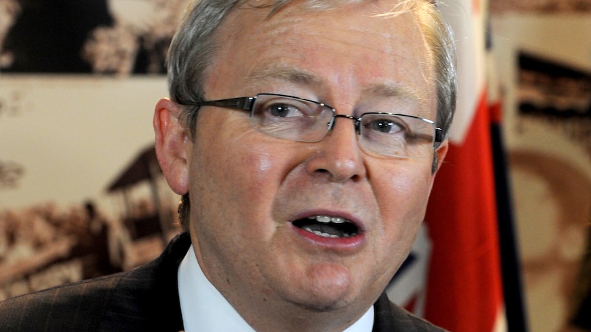 Former foreign minister, Kevin Rudd, speaks to the media after returning from the US.