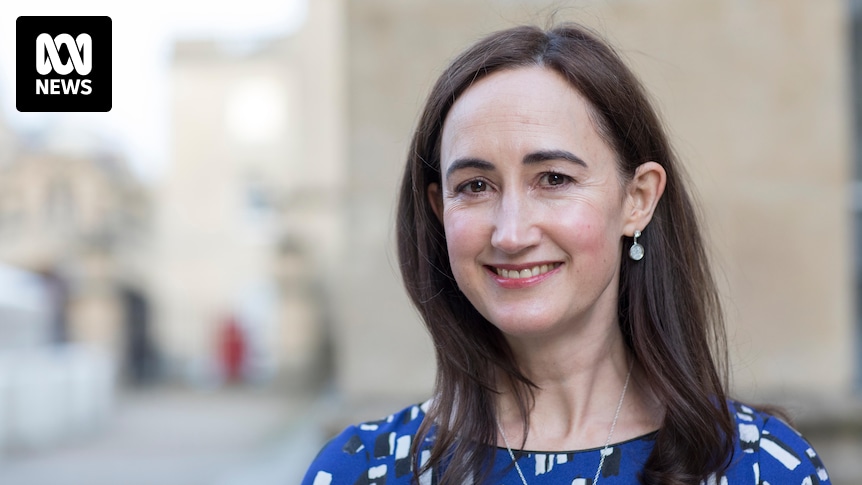 Sophie Kinsella, auteure britannique à succès de la série Shopaholic, révèle un diagnostic de cancer du cerveau « agressif »