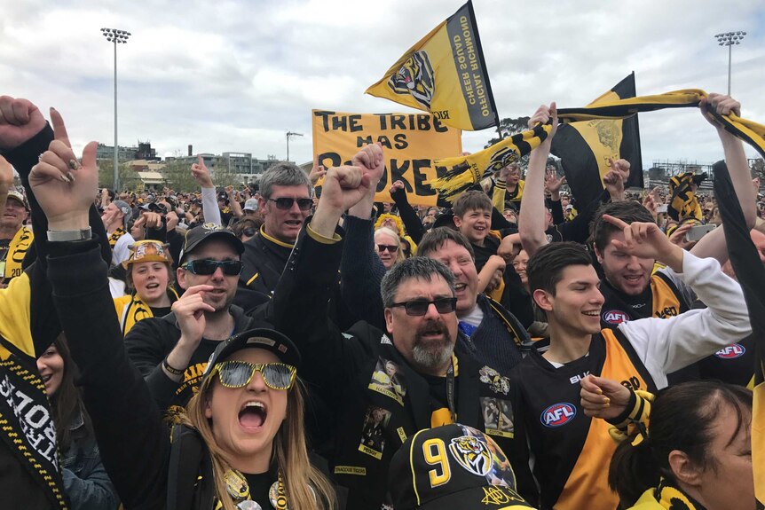 Fans dressed in yellow and black at Richmond.