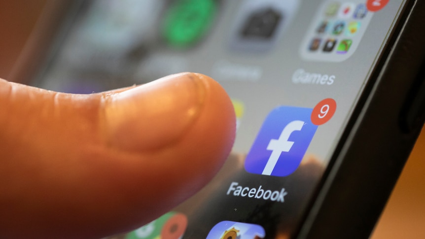 Valse oplichtingsadvertenties van beroemdheden kapen Facebook-accounts om zich op Australiërs te richten
