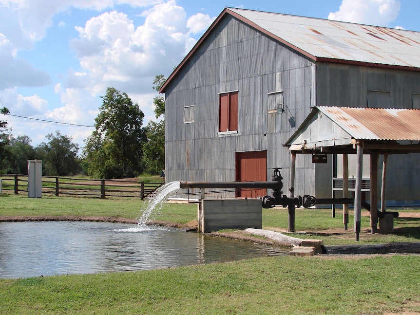 The Blackall Woolscour, a steam-powered wool cleaning facility.