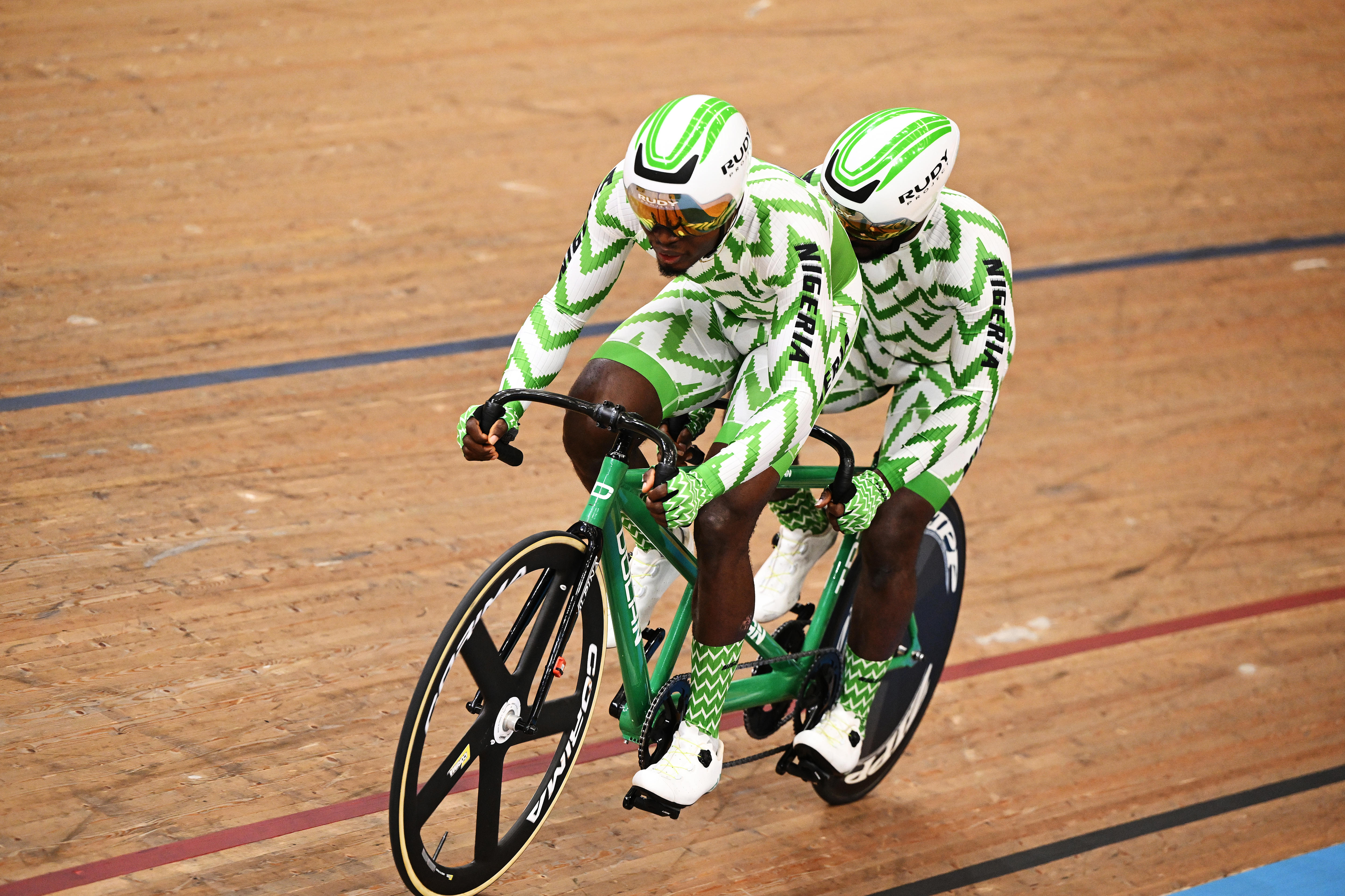  Oyindamola Abdullahi Tijani and pilot Okeyah Bethel of Nigeria compete at the 2026 Commonwealth Games.