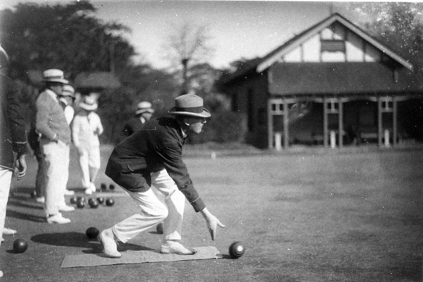 A Sydney lawn bowler sometime in the 1930s.