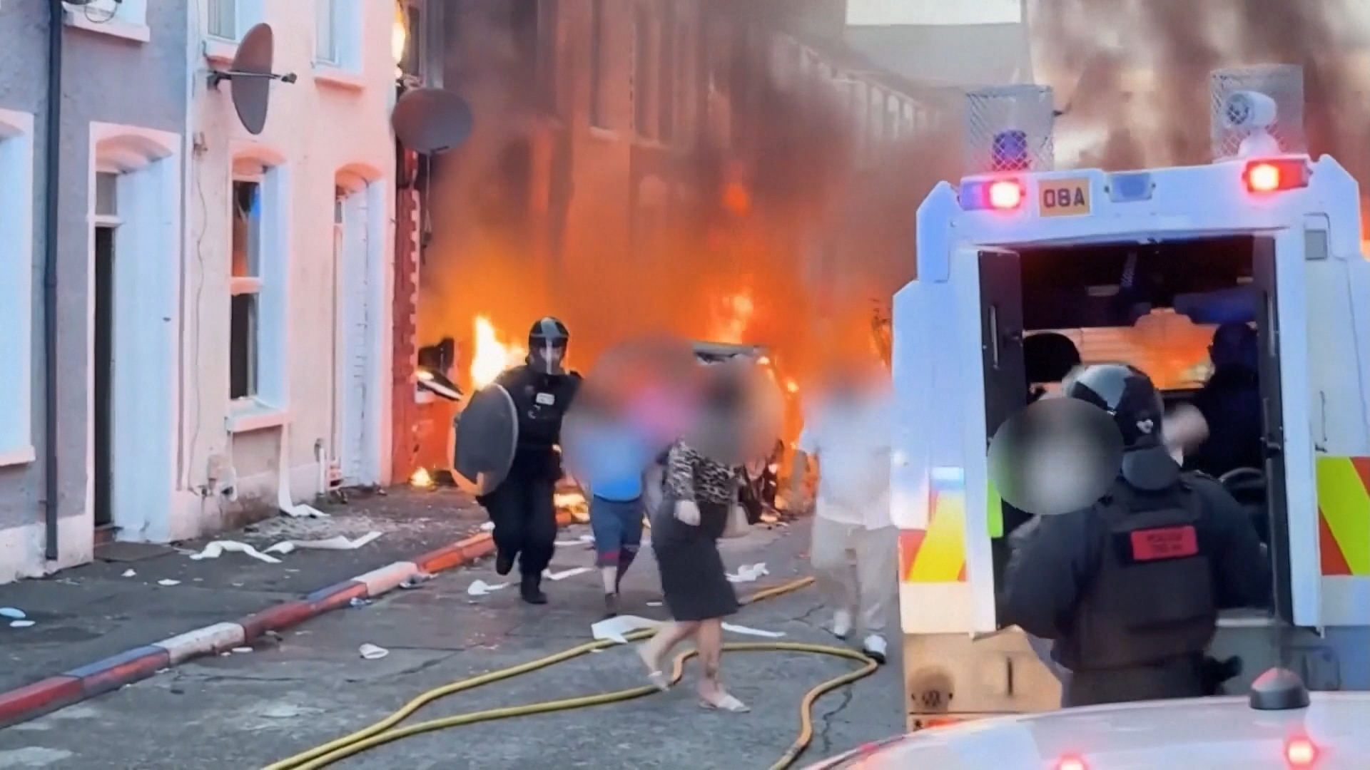 Residents escape fire at home. 