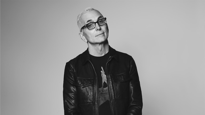 Black and white portrait of Art Alexakis