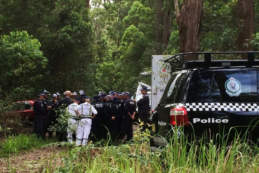 Police briefing on search in bushland at Bonny Hills for William Tyrell