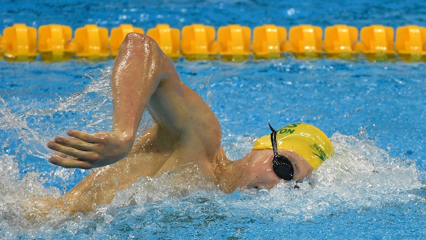Mack Horton swims in the 400m freestyle final