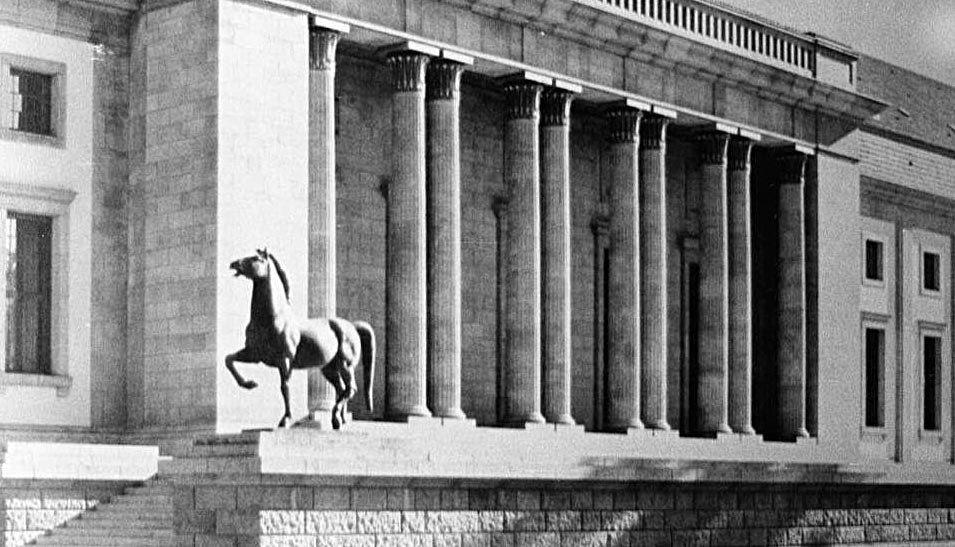 Adolf Hitler's lost bronze Walking Horses found in Germany - ABC News